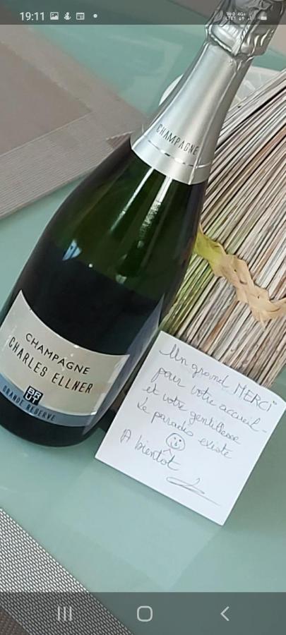 Un Petit Coin De Paradis Taradeau Zewnętrze zdjęcie